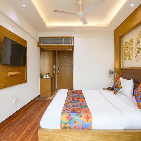 Fabhotel Prime Star 17 - Nr Yashobhoomi Convention Centre Delhi  Esterno foto
