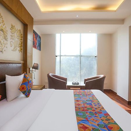 Fabhotel Prime Star 17 - Nr Yashobhoomi Convention Centre Delhi  Esterno foto