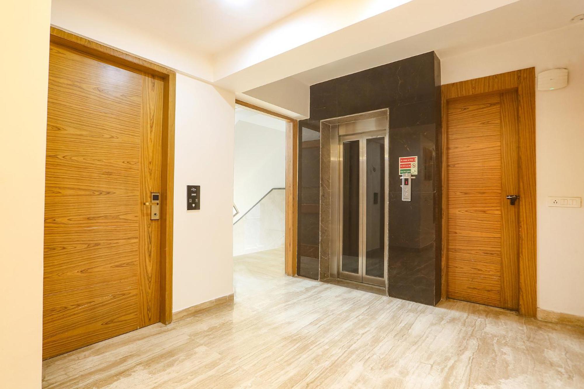 Fabhotel Prime Star 17 - Nr Yashobhoomi Convention Centre Delhi  Esterno foto