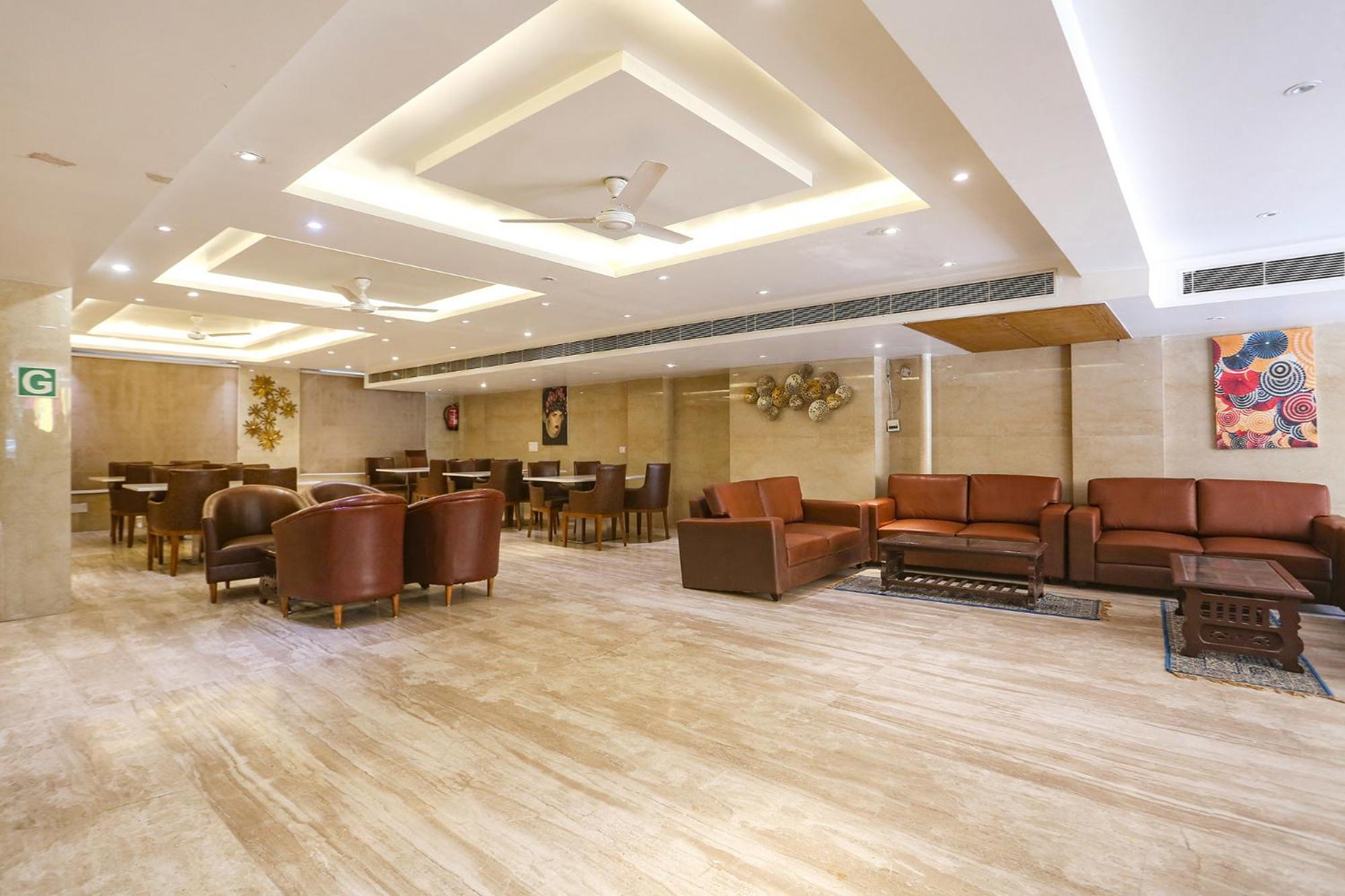 Fabhotel Prime Star 17 - Nr Yashobhoomi Convention Centre Delhi  Esterno foto