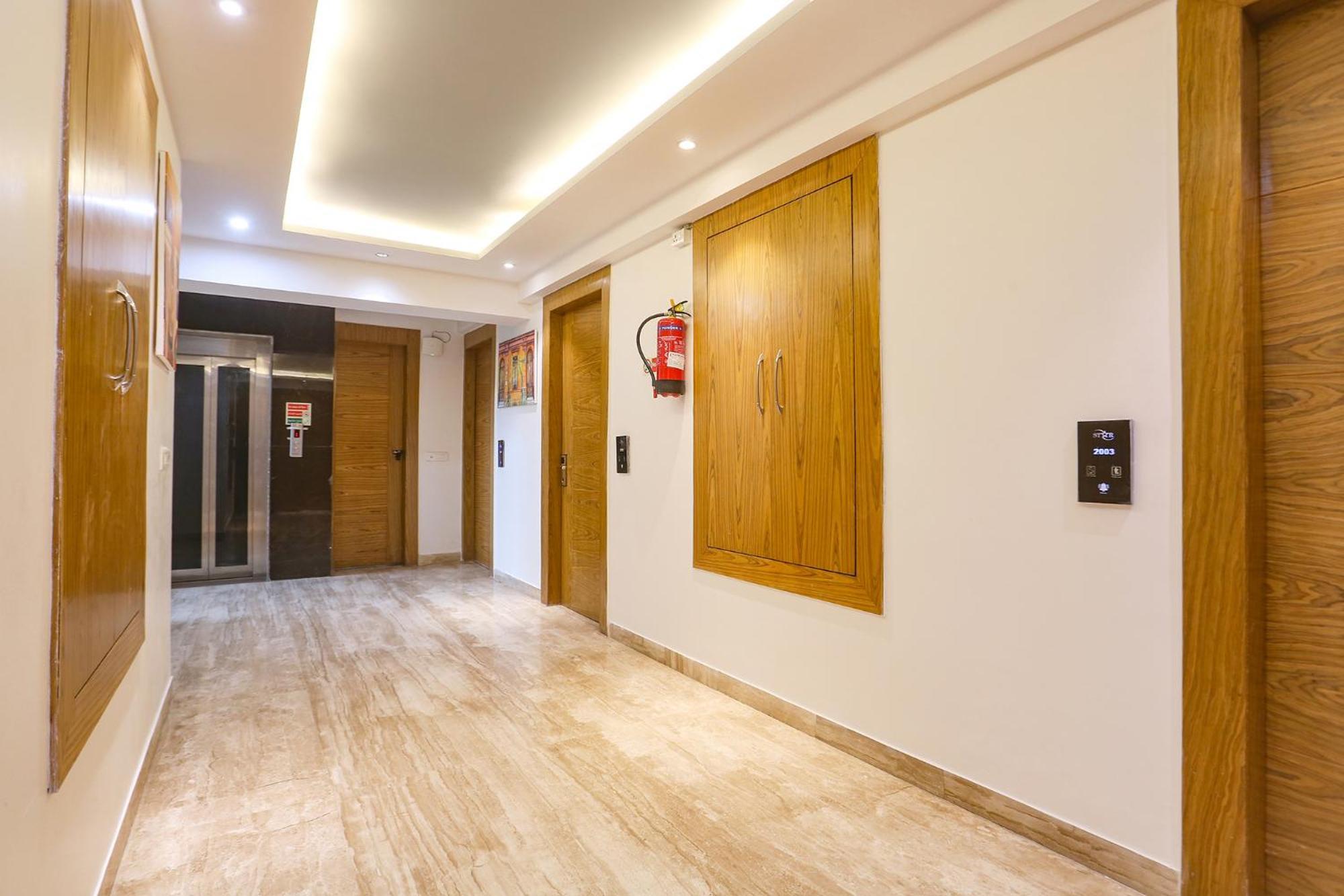 Fabhotel Prime Star 17 - Nr Yashobhoomi Convention Centre Delhi  Esterno foto