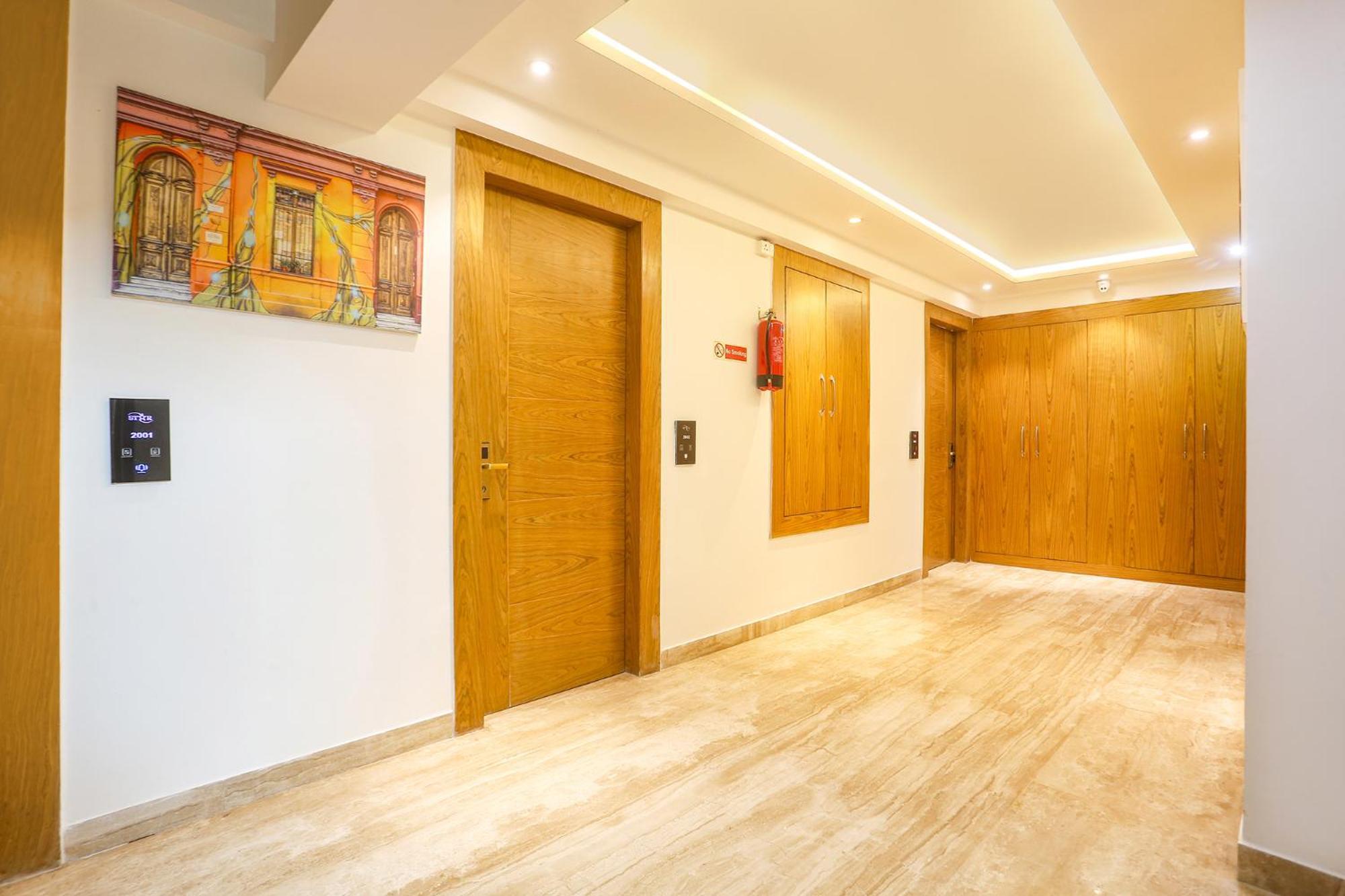 Fabhotel Prime Star 17 - Nr Yashobhoomi Convention Centre Delhi  Esterno foto