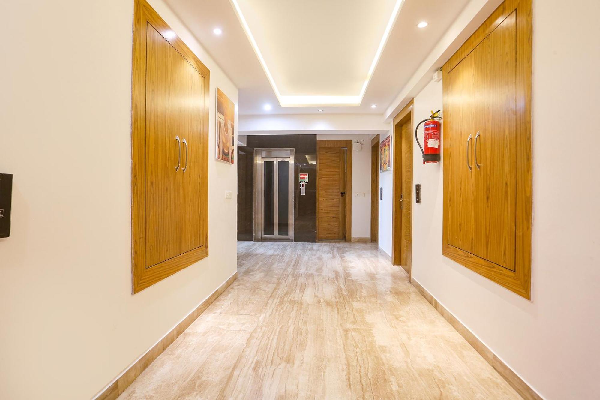 Fabhotel Prime Star 17 - Nr Yashobhoomi Convention Centre Delhi  Esterno foto